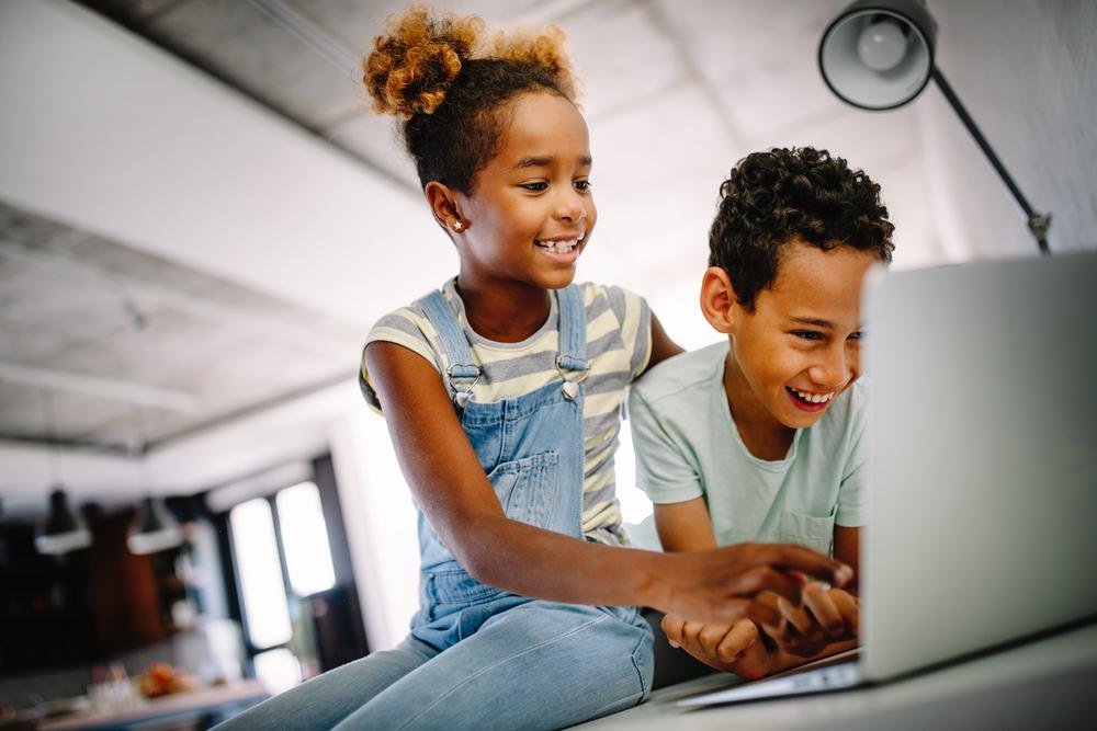 Consejos para que los niños accedan a tecnología, 2023.